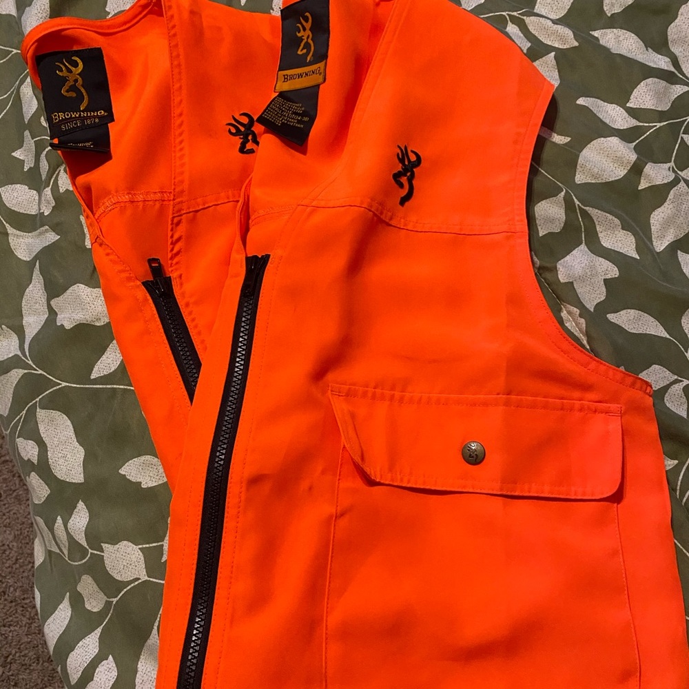 Hunting vests
